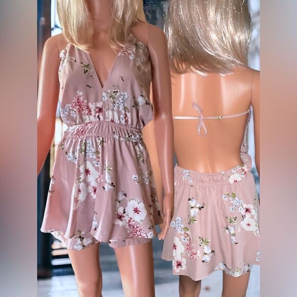 SHEIN Curve l Pink Floral l Short l Tie-Back l Romper l 2X - Picture 1 of 11